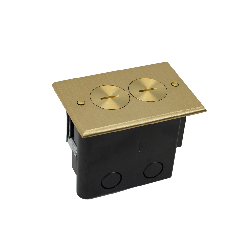 CAJA DE PISO RECTANGULAR 1 GANG C/TOMACTE DOBLE 110V LEGRAND