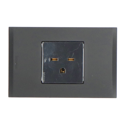 TOMACTE SENCILLO C/TIERRA 220V T/TANDEM NOBILE NEGRO BTICINO